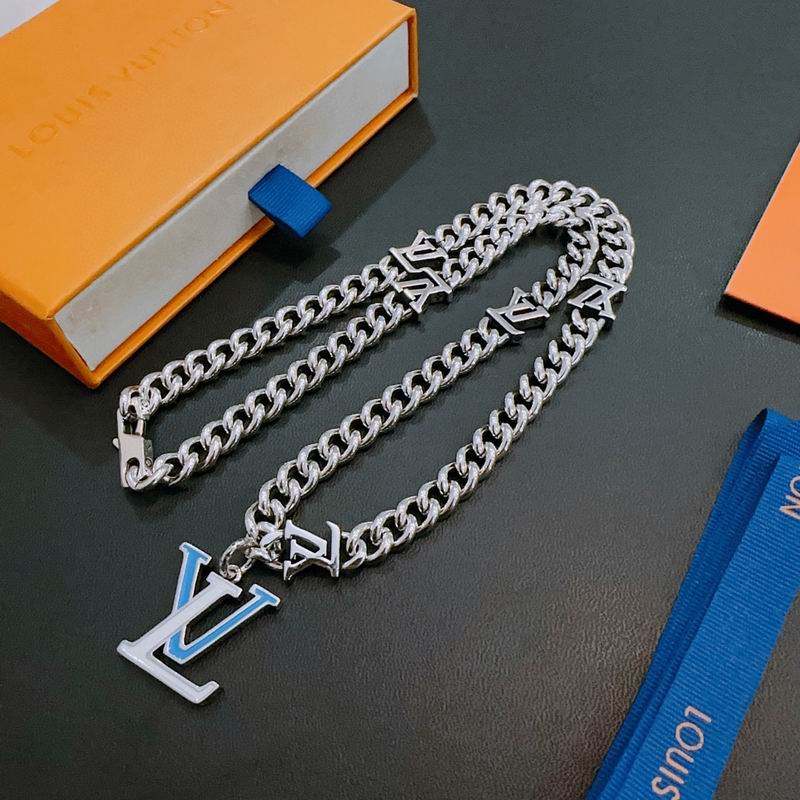 LV Necklace 11yxx56
